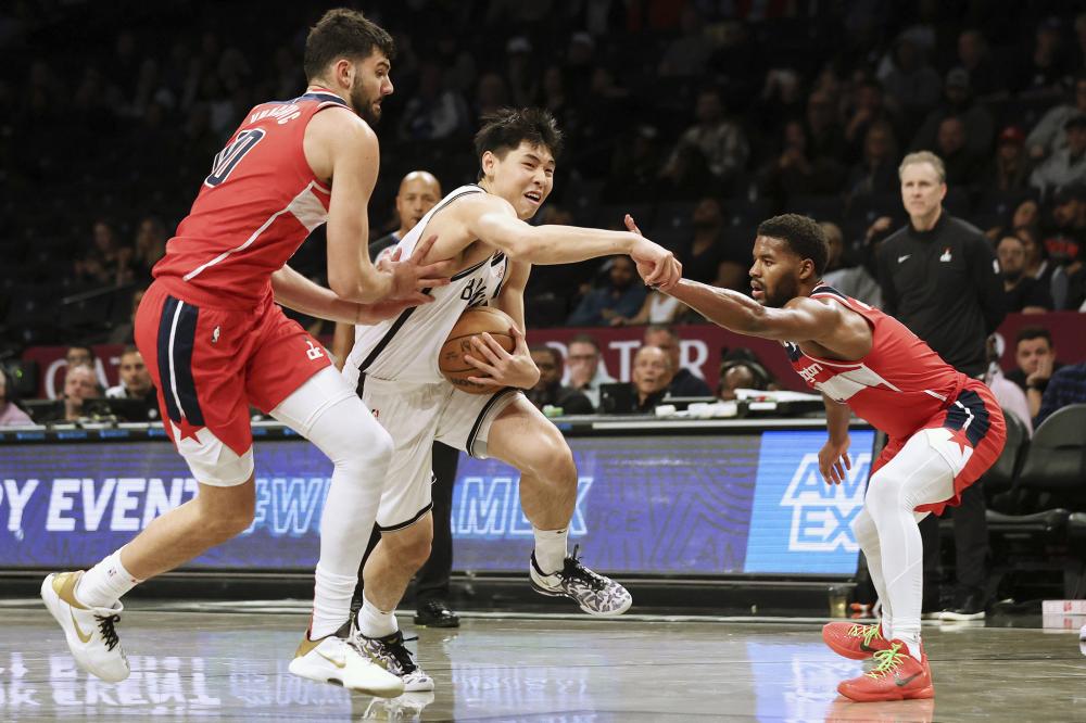 尤其在防守 尤其在防守