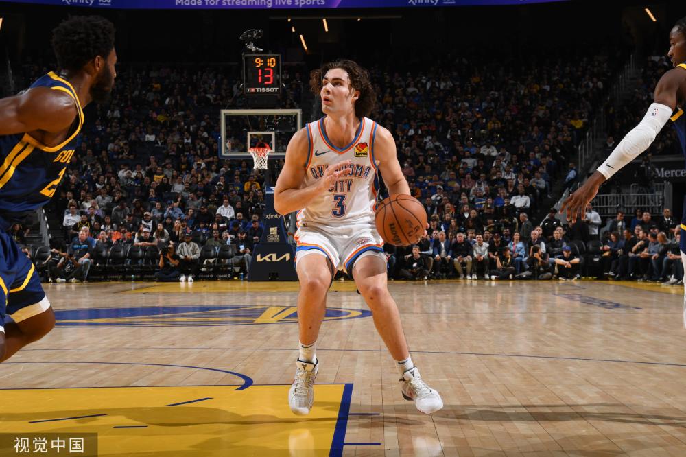 她面对的是 她面对的是