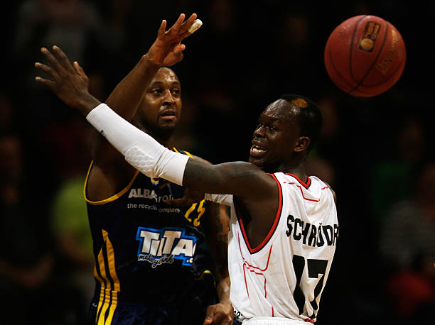 为其职业轨 为其职业轨